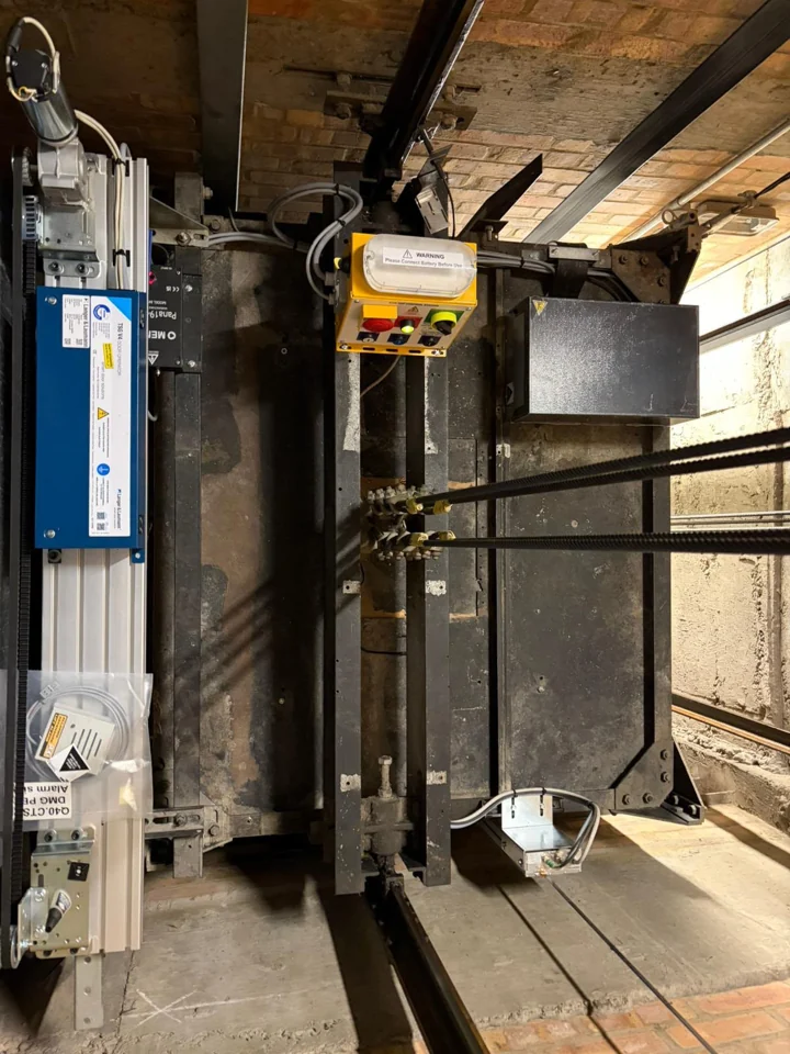 Shaft equipment and inspection controls at 140 Minories